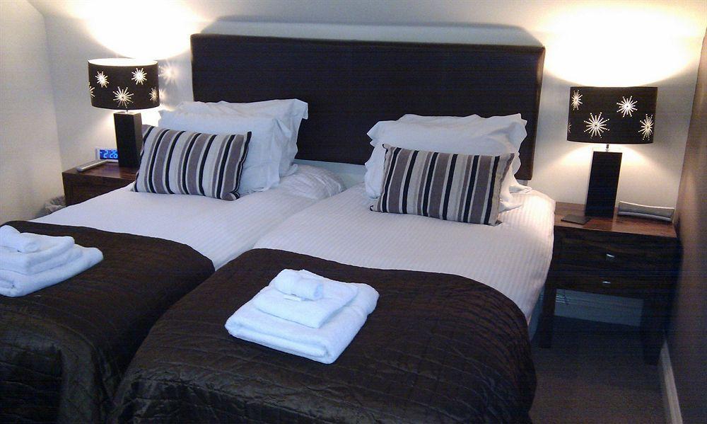 The House Boutique - In-room Breakfast - Free Parking Bed and breakfast